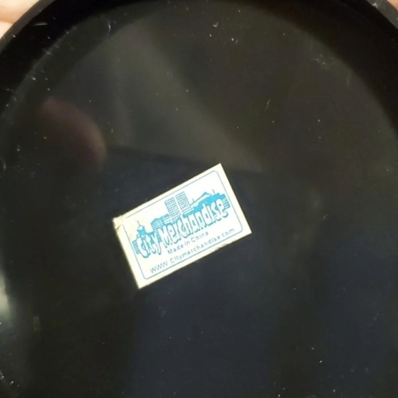 Vintage NYC snow globe - Picture 9 of 10